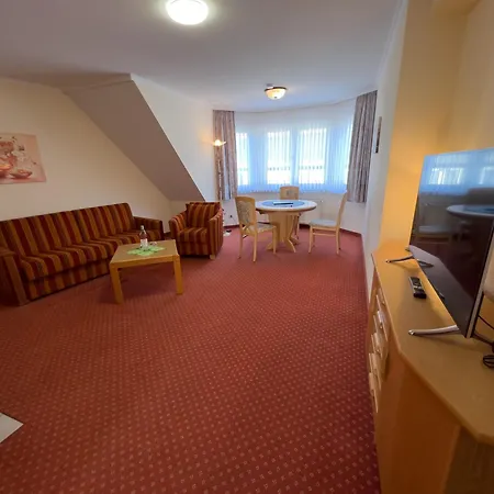 Haus Christel Apartmanhotel 3*